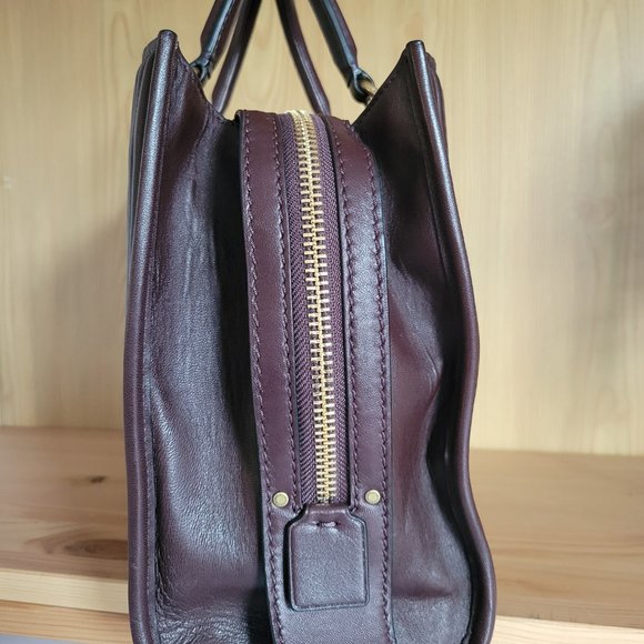 ❤️SOLD❤️ Coach 1941 Rogue with Quilting Rivets - Picture 5 of 16